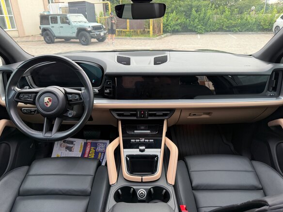 2023 Porsche Cayenne III Рестайлинг, синий, 7140000 рублей - вид 3
