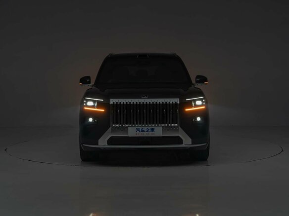 2026 Zeekr 8X 70 kWh, серый, 12900000 рублей - вид 7