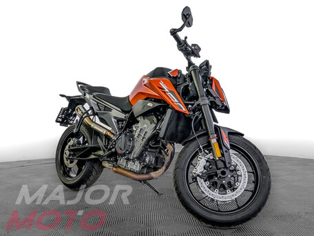 2023 KTM 790 Duke, оранжевый, 950000 рублей, вид 5