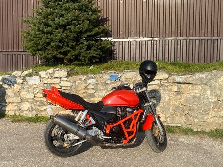 2001 Suzuki GSX 1400, красный, 450000 рублей, вид 1