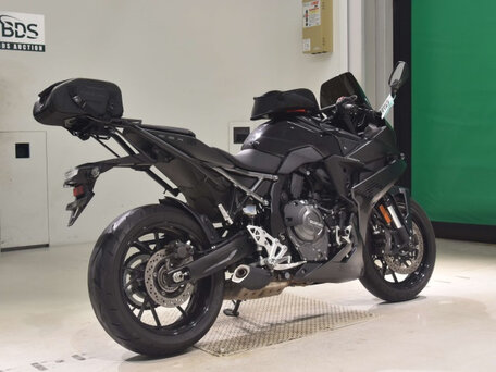 2024 Suzuki GSX-8R, синий, 860000 рублей, вид 5