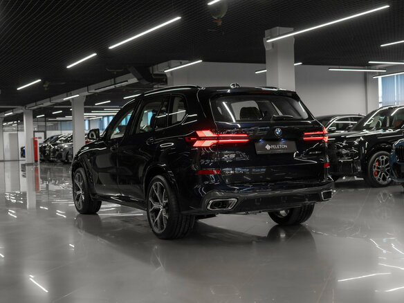 2026 BMW X5 Long 30Li IV (G05/G18) Рестайлинг, чёрный, 9600000 рублей - вид 3