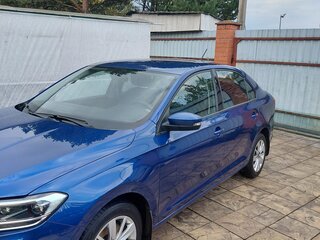 2022 Volkswagen Polo VI, синий, 1700000 рублей, вид 3