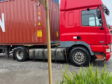 2007 DAF CF 85, красный, 1500000 рублей, вид 5