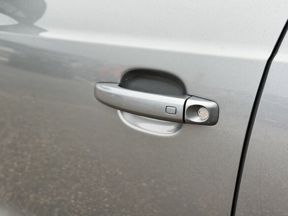2014 Audi Q3 I (8U), серый, 1635000 рублей - вид 18