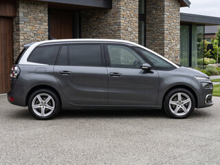 2017 Citroen C4 Picasso Grand II Рестайлинг, серый, 1350000 рублей, вид 2