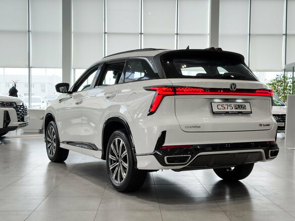 2025 Changan CS75 Plus III, белый - вид 4