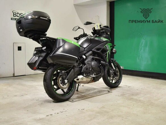 2024 Kawasaki Versys 650, чёрный, 1077000 рублей - вид 4