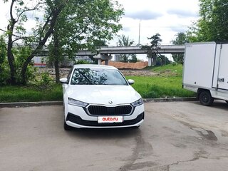 2021 Skoda Octavia IV (A8), белый, 2500000 рублей, вид 4