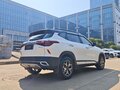 2022 Kia KX3, белый, 1610000 рублей - вид 4