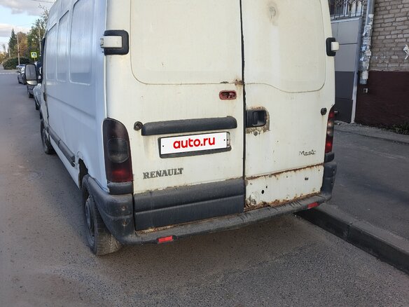2003 Renault Master, белый, 250000 рублей - вид 3