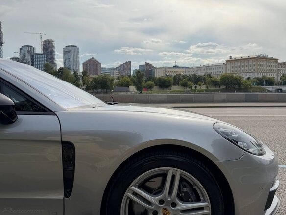 2020 Porsche Panamera 4 Sport Turismo II, серый, 4900000 рублей - вид 6