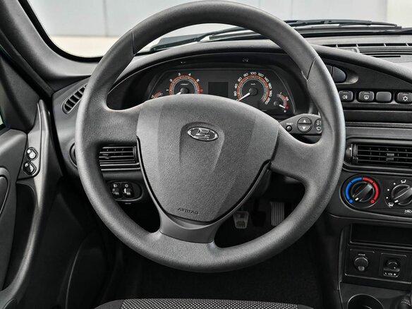 2026 Lada (ВАЗ) Niva Travel I Рестайлинг, зелёный, 1588573 рублей - вид 16