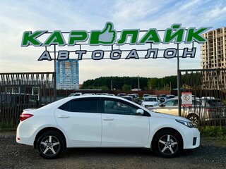 2014 Toyota Corolla XI (E160, E170, E180), белый, 1199000 рублей, вид 4