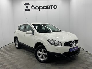 2013 Nissan Qashqai I Рестайлинг, белый, 1099000 рублей, вид 3