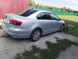2011 Volkswagen Jetta VI, серебристый, 950000 рублей, вид 5