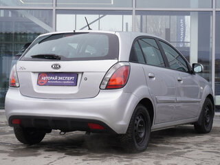 2011 Kia Rio II Рестайлинг, серый, 624000 рублей, вид 5