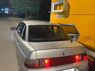 2004 Lada (ВАЗ) 2110, серебристый, 84990 рублей, вид 4