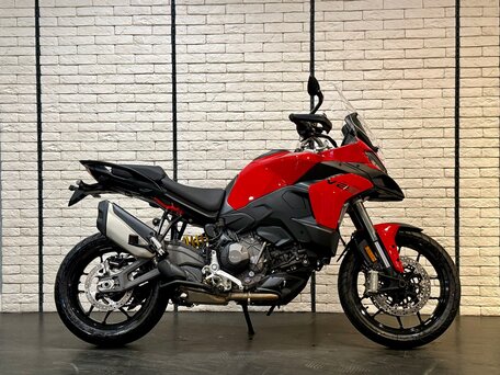 2026 Ducati Multistrada V2, красный, 2680000 рублей, вид 2