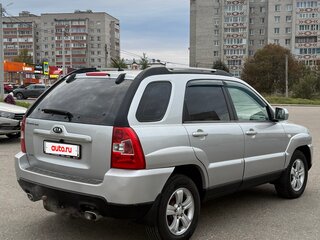 2009 Kia Sportage II Рестайлинг, серебристый, 800000 рублей, вид 3