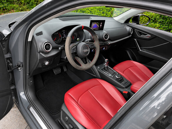 2023 Audi Q2 L 35 TFSI I Рестайлинг, серый, 1715000 рублей - вид 10