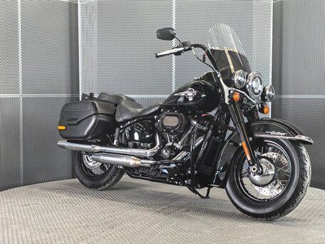 2017 Harley-Davidson Heritage Classic, чёрный, 1399000 рублей, вид 2