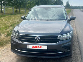 2021 Volkswagen Tiguan II Рестайлинг, серый, 2680000 рублей, вид 1