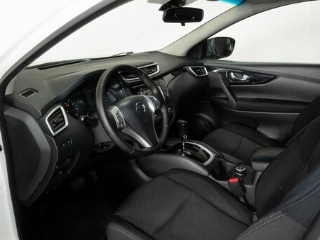 2017 Nissan Qashqai II, белый, 1674000 рублей, вид 5