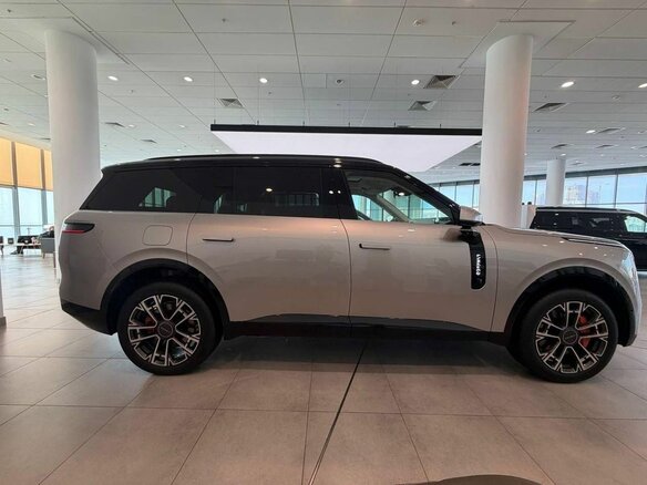 2026 Lynk & Co 900, серебристый, 9100000 рублей - вид 5