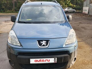 2010 Peugeot Partner II, синий, 690000 рублей, вид 1