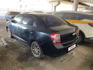 2013 Chevrolet Cobalt II, чёрный, 364686 рублей, вид 4