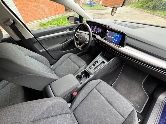 2021 Volkswagen Golf VIII, синий - вид 9