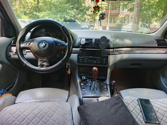 2001 BMW 3 серии 320i IV (E46), серый, 500000 рублей - вид 6
