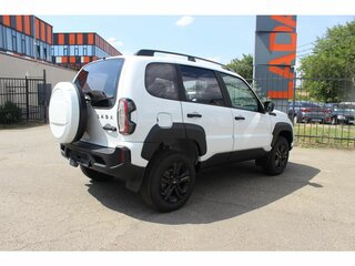 2025 Lada (ВАЗ) Niva Travel I, белый, 1579000 рублей, вид 3