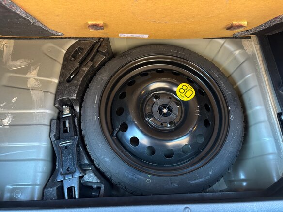 2008 Nissan Note I, серый, 800000 рублей - вид 26