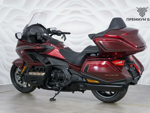 2025 Honda GL 1800 Gold Wing, красный, 3599000 рублей - вид 7