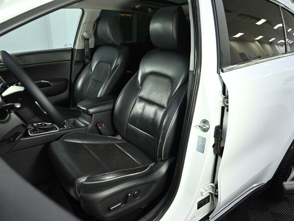 2018 Kia Sportage IV, белый - вид 6