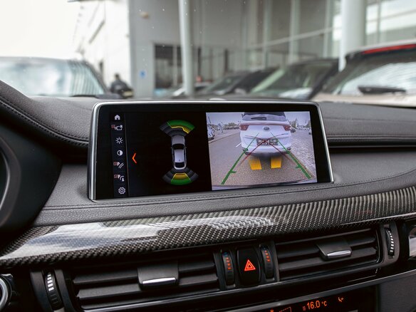 2019 BMW X6 30d II (F16), чёрный, 3995000 рублей - вид 13