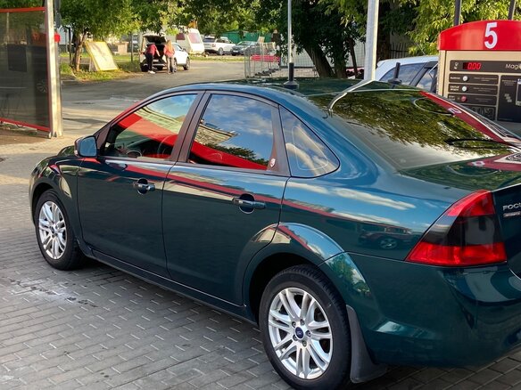 2008 Ford Focus II Рестайлинг, зелёный, 700000 рублей - вид 9