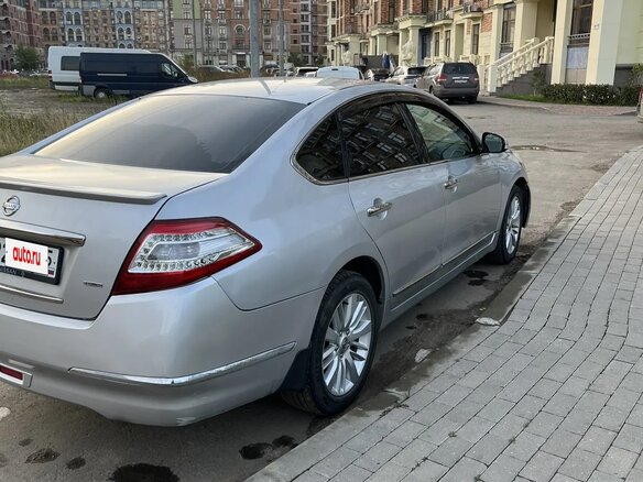 2012 Nissan Teana II (J32) Рестайлинг, серебристый, 990000 рублей - вид 4