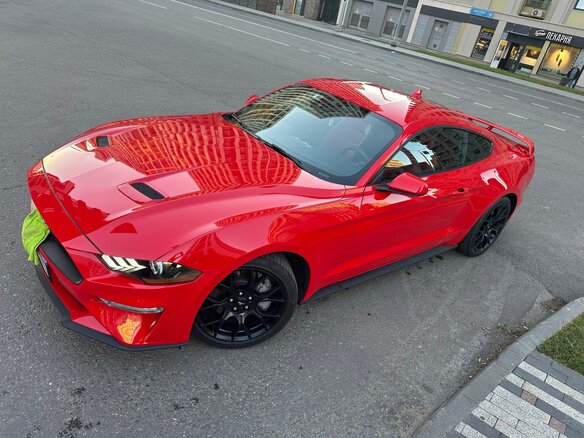 2021 Ford Mustang VI Рестайлинг, красный, 4200000 рублей - вид 19