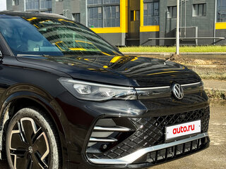 2024 Volkswagen Tiguan L Pro III (China Market), чёрный, 4900000 рублей, вид 3