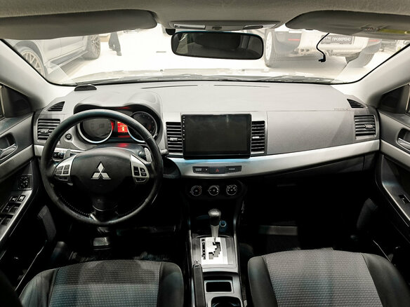 2008 Mitsubishi Lancer X, бежевый, 750000 рублей - вид 13