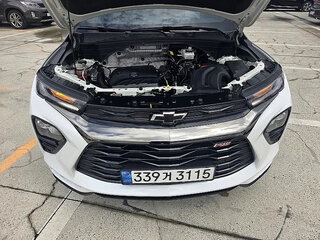 2021 Chevrolet TrailBlazer III, белый, 1755400 рублей, вид 3