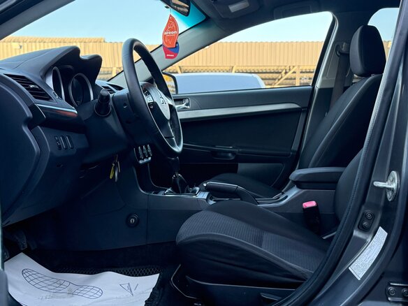 2007 Mitsubishi Lancer X, серый, 375000 рублей - вид 11