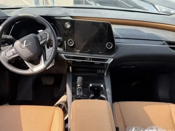 2026 Lexus RX 500h V, чёрный, 7000000 рублей - вид 7