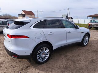 2016 Jaguar F-Pace I, белый, 2450000 рублей, вид 5