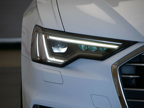 2020 Audi A6 40 TDI V (C8), белый - вид 37