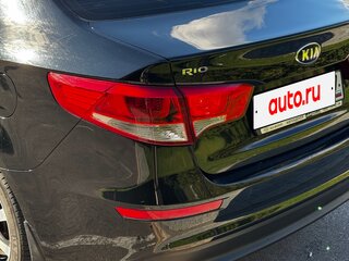 2015 Kia Rio III Рестайлинг, чёрный, 1300000 рублей, вид 3