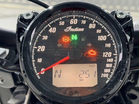 2022 Indian Scout, чёрный, 1450000 рублей, вид 3